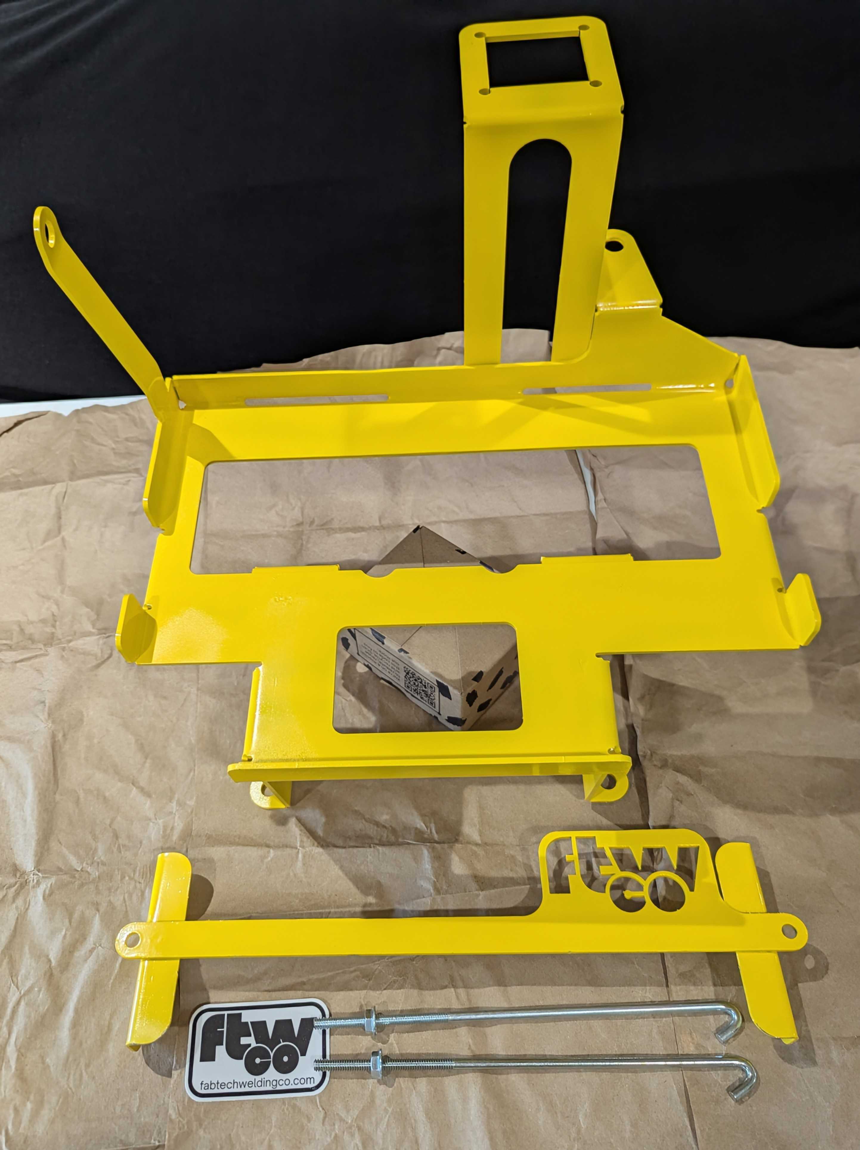 dualbatterytray/Thumb-DualBatteryTrayDemoPic.jpg